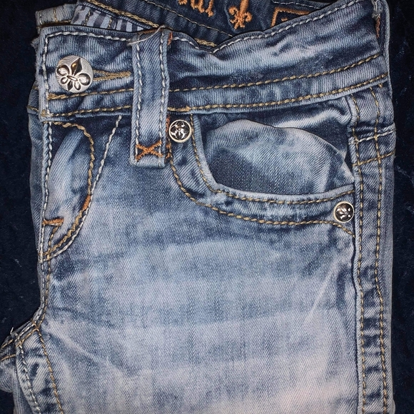 Rock Revival Jeans - Picture 6 of 8
